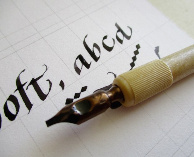 mitchell-nib-experiment-using-top-side-dimple-as-reservoir-uk